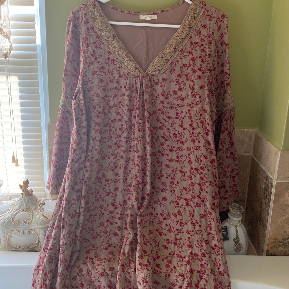 Flowy top